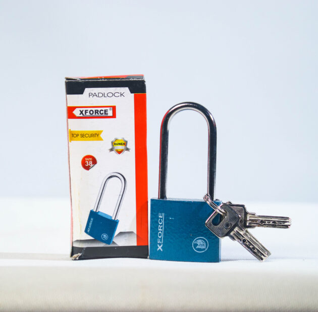 38MM Ice Blue Padlock